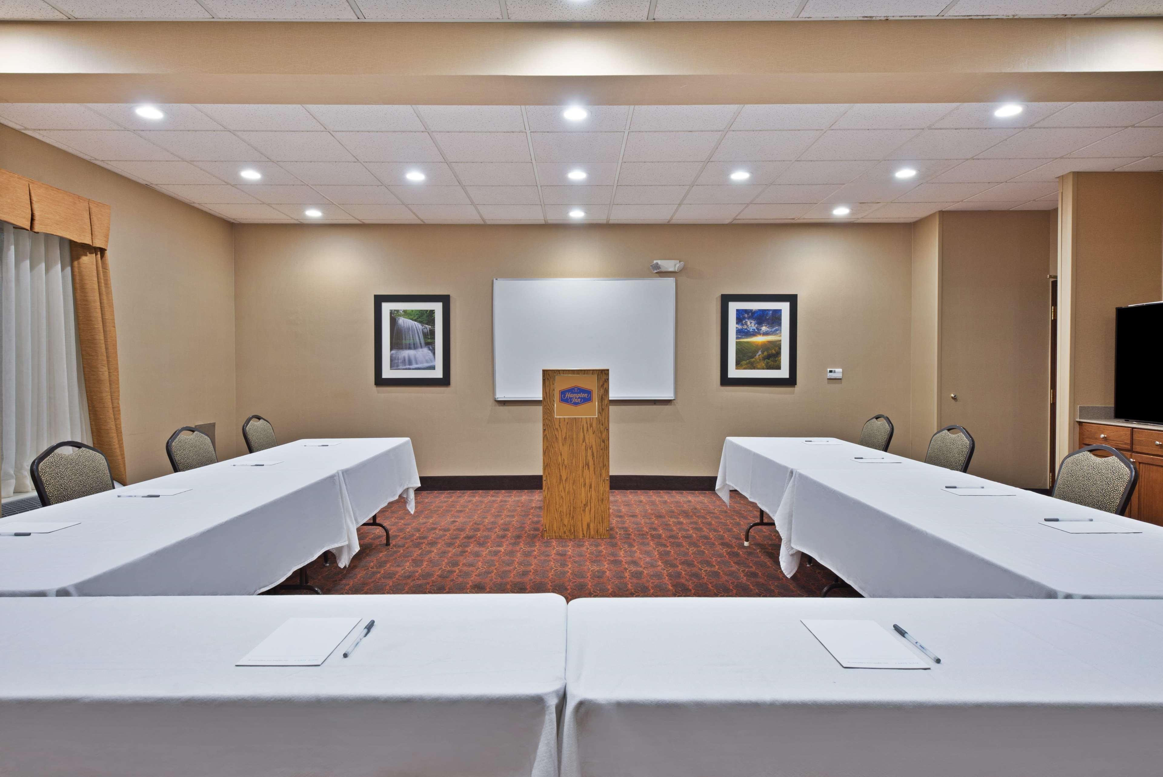 Hampton Inn Winfield Teays Valley מראה חיצוני תמונה