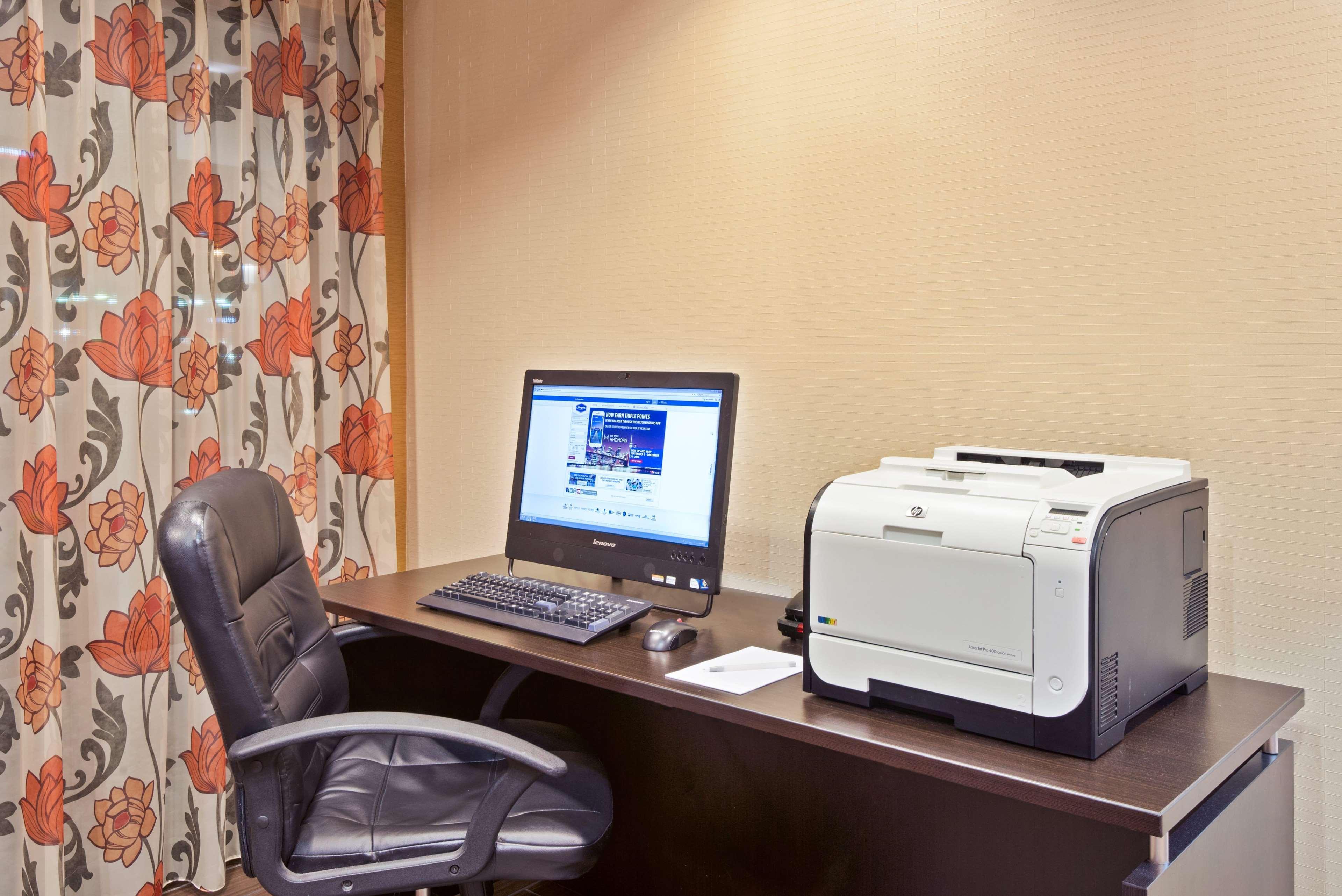 Hampton Inn Winfield Teays Valley מראה חיצוני תמונה