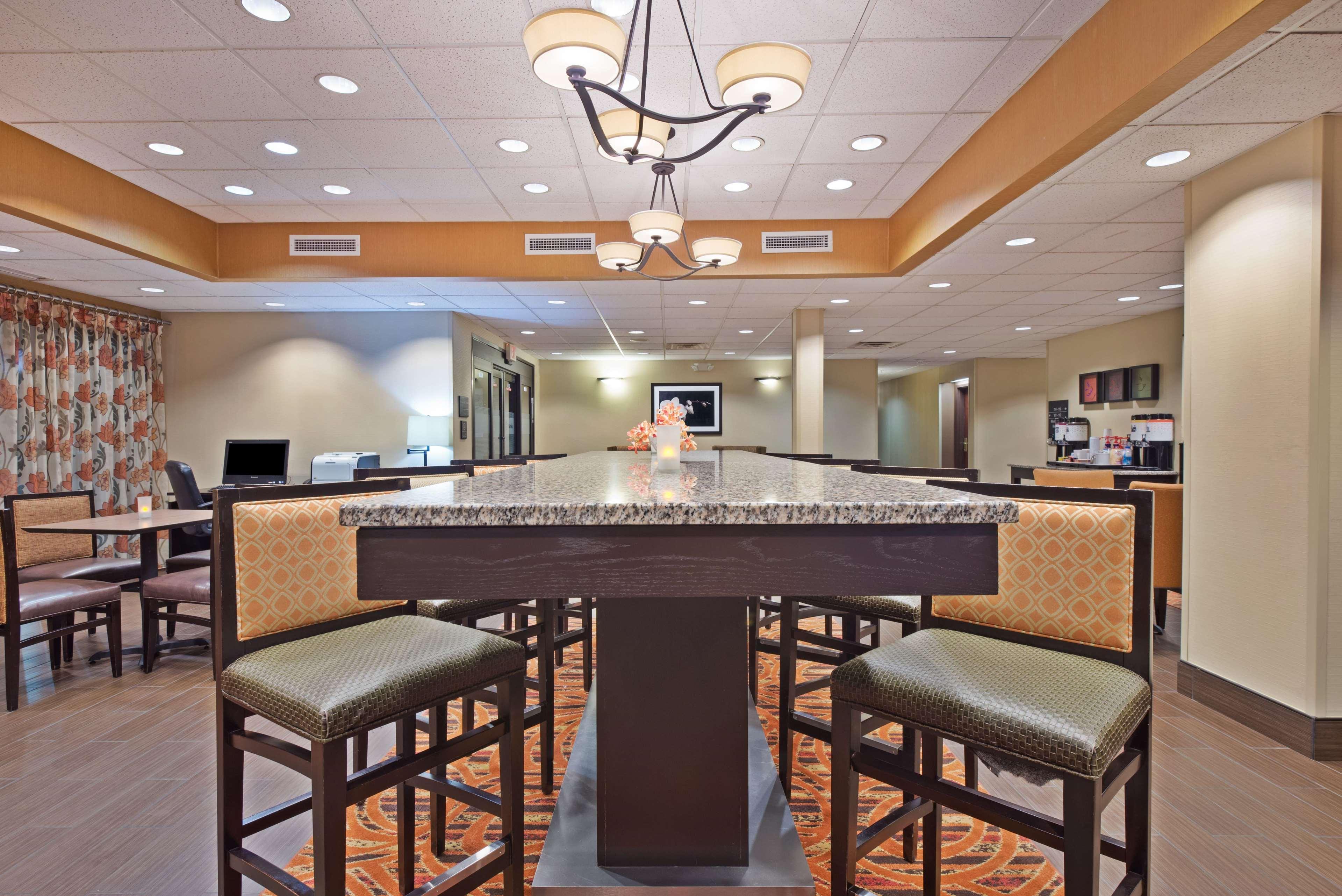 Hampton Inn Winfield Teays Valley מראה חיצוני תמונה