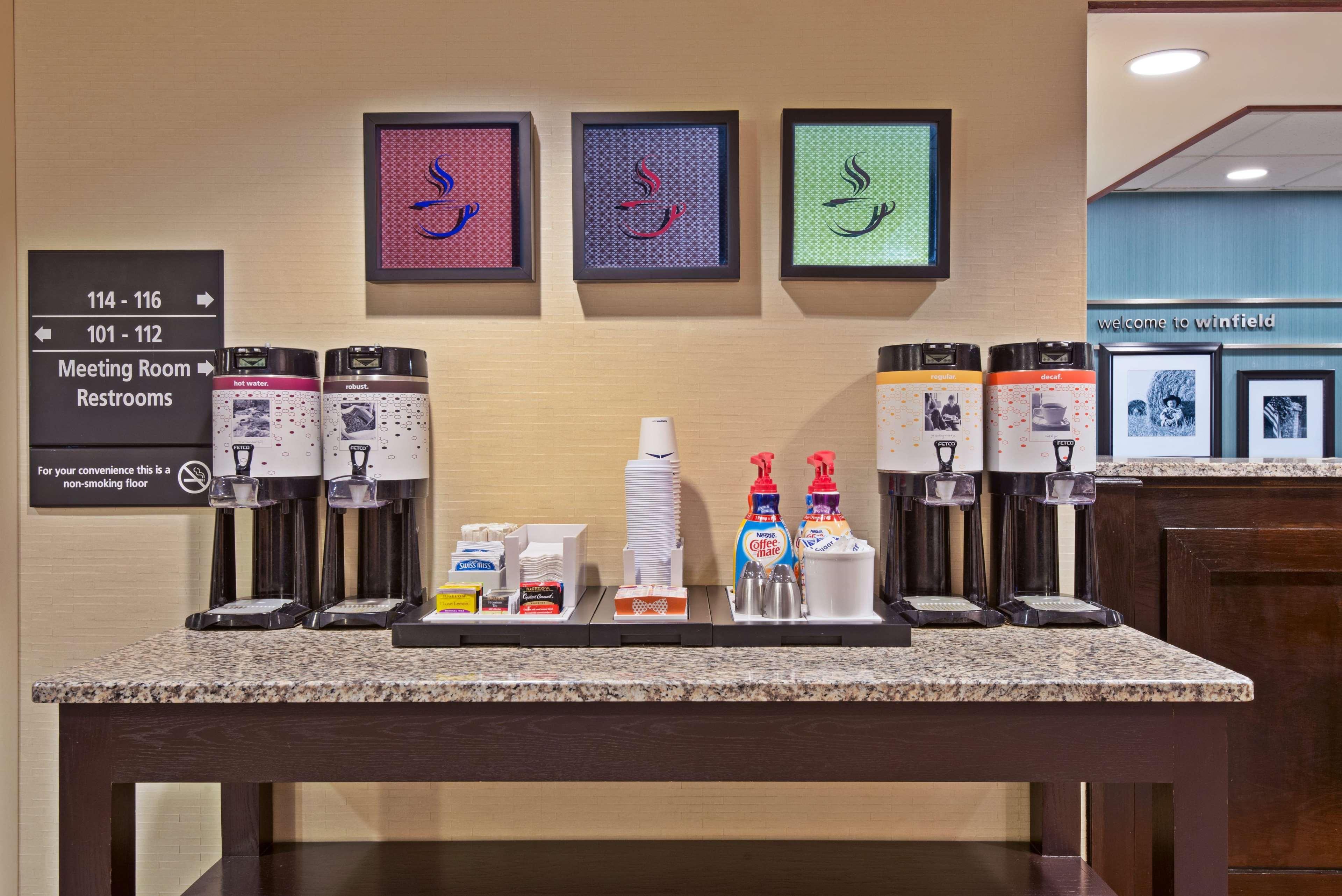 Hampton Inn Winfield Teays Valley מראה חיצוני תמונה